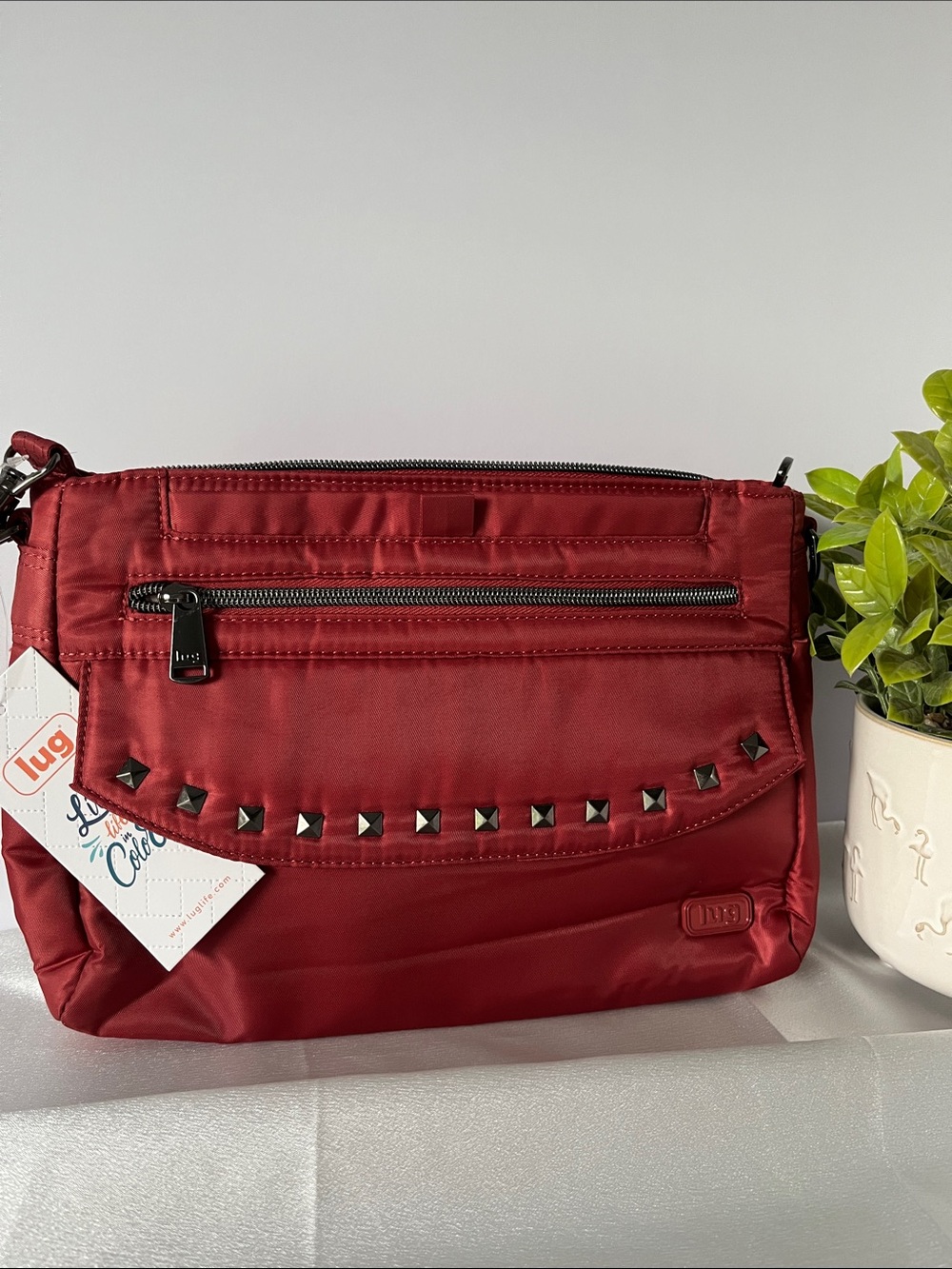 LUG - Pacer 2 Crossbody Bag in Rosewood Red w/Maples Cream Interior